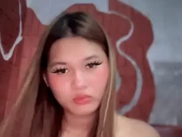 yoursweetgirl_zia live stage