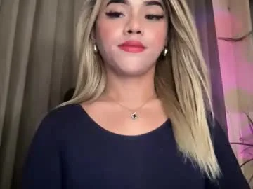 yvonne_guidotti live stage