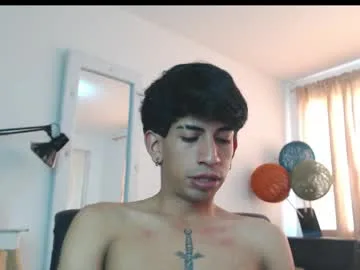 zack_kingg live stage